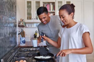 4 Reasons Food Odors Linger in Your Home